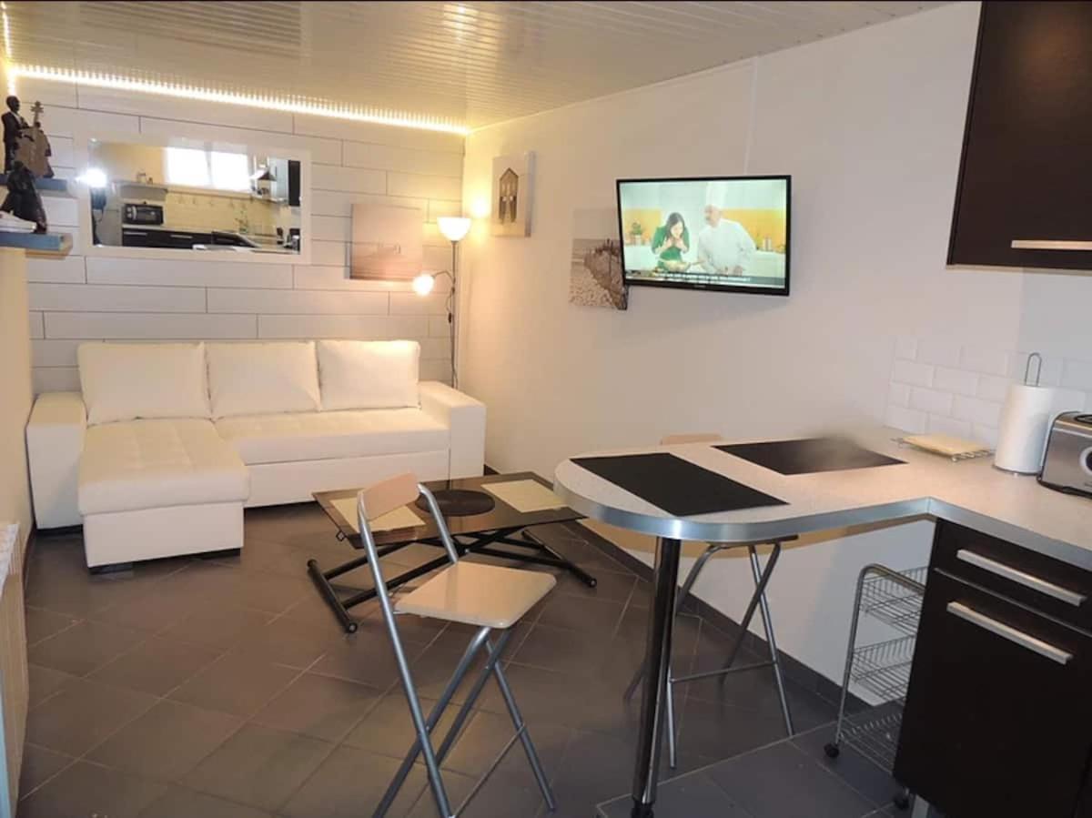 Location Duplex 52M² Au Coeur De Troyes Appartement Buitenkant foto